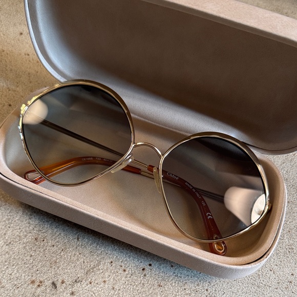Chloé Gold Round Sunglasses with Brown Gradient Lenses main image 4